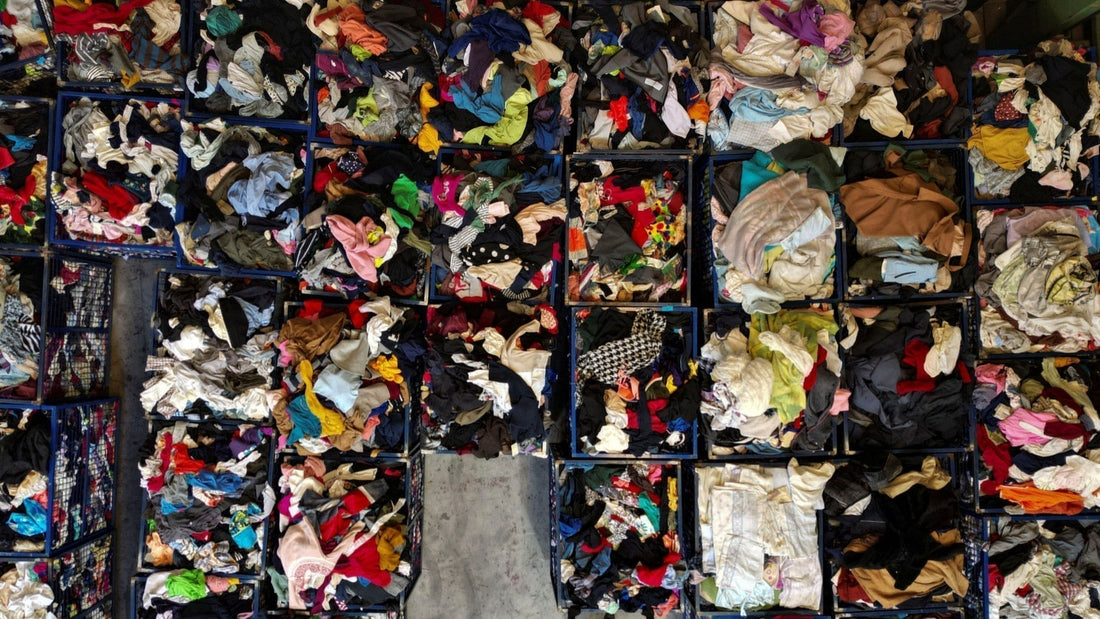 Conoscere il problema, ignorare la soluzione: perché il fast fashion non cambia mai